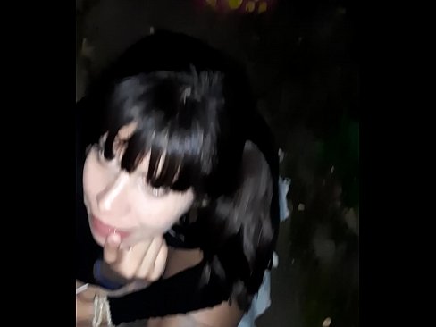 ❤️ Pe stradă penisul umflat în schimbul unor bomboane ❌  at ro.niceporn-tv.ru ❌❤